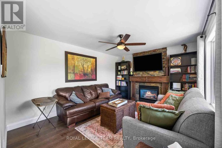 28853466/1271-collier-crescent/greely/ottawa/ontario/K4P1C1_18