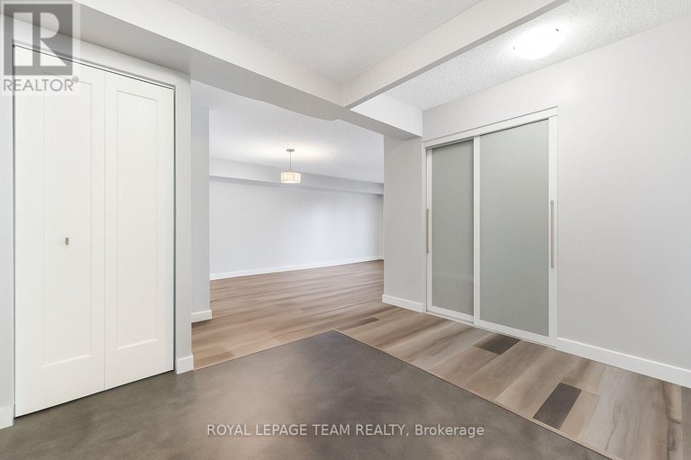 29412472/901-200-bay-street/ottawa-centre/ottawa/ontario/K1R7W8_7