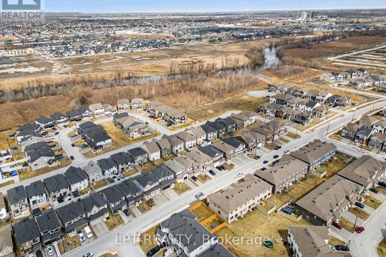 29600476/730-perseus-avenue/half-moon-bay/ottawa/ontario/K2J6V8_33