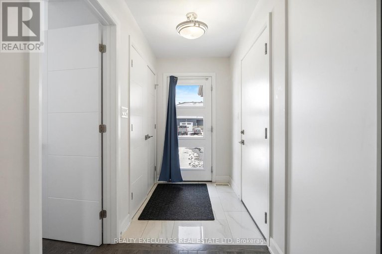 29205420/460-arora-crescent-s/winchester/north-dundas/ontario/K0C2K0_12