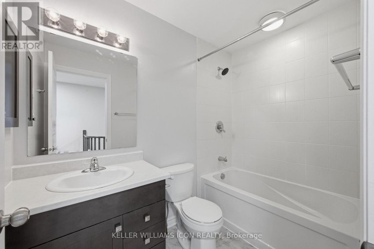 29642733/636-tennant-way/riverside-southgloucester-glen/ottawa/ontario/K4M0C7_27