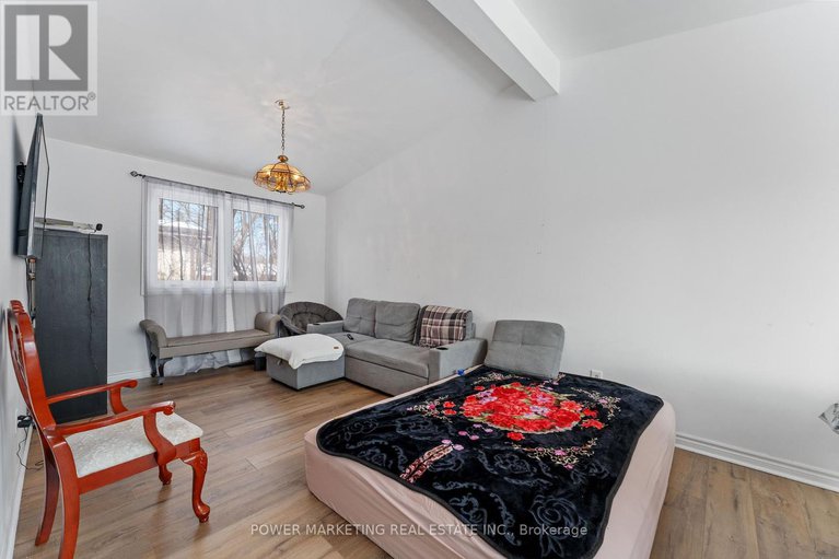 28634467/935-goren-avenue/elmvale-acresurbandale/ottawa/ontario/K1S1N4_5