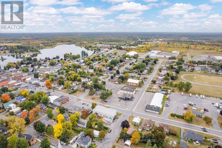28904337/133-main-street/alexandria/north-glengarry/ontario/K0C1A0_30