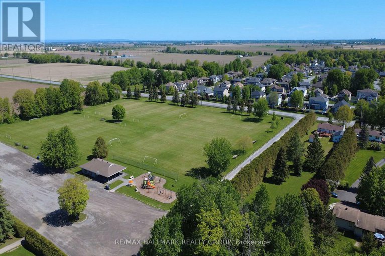 28399622/3338-huntley-road/richmond/ottawa/ontario/K0A2Z0_41
