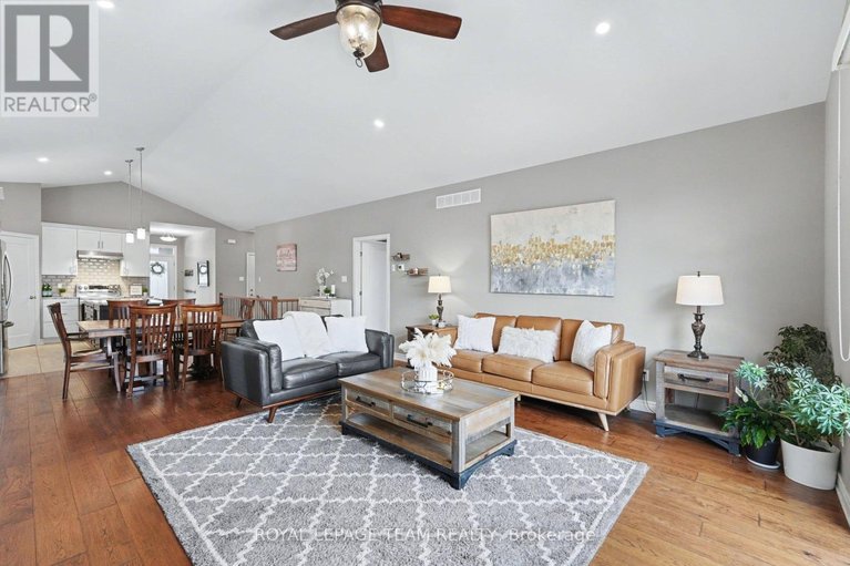 29469696/855-reaume-street/mississippi-mills-ramsay-twp/mississippi-mills/ontario/K0A1A0_13