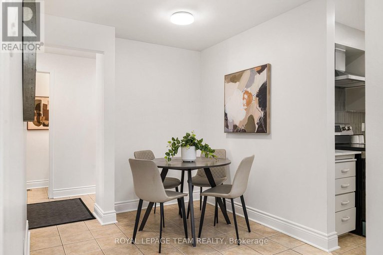 29367437/8-homestead-street/borden-farmstewart-farmcarleton-heightsparkwood-hills/ottawa/ontario/K2E7N8_21