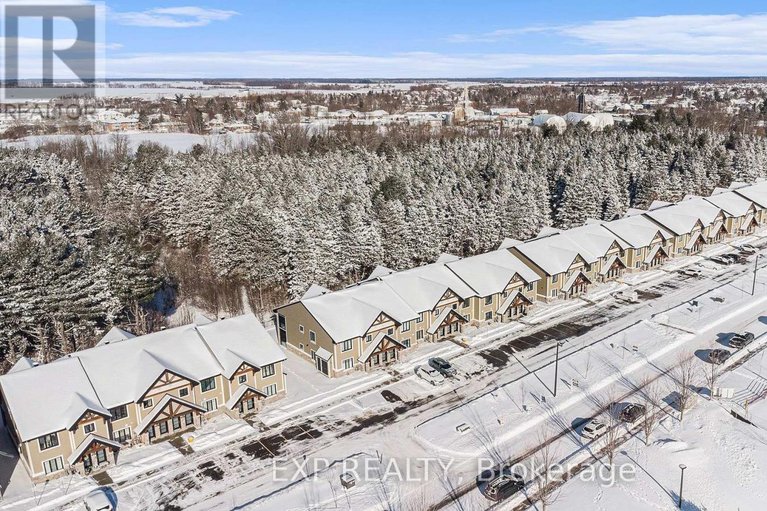 29270054/410-99-st-moritz-trail/embrun/russell/ontario/K0A1W0_24