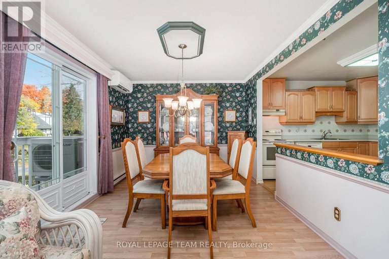 29021048/3d-harness-lane/bridlewood/ottawa/ontario/K2M1E1_11