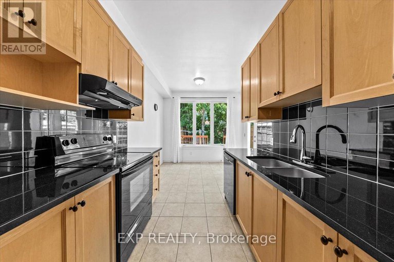 28513335/264-bradwell-way/blossom-parkkemp-parkfindlay-creek/ottawa/ontario/K1T4J2_19
