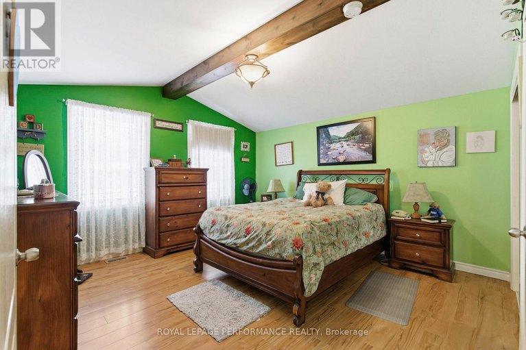 29238691/6149-poirier-avenue/south-glengarry-charlottenburgh-twp/south-glengarry/ontario/K0C2J0_18