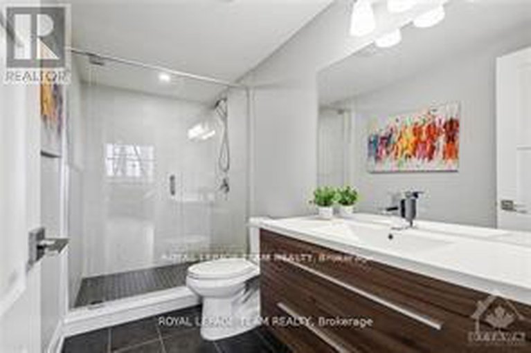 28941277/525-leimerk-court/manotick-village-manotick-estates/ottawa/ontario/K4M0B2_45