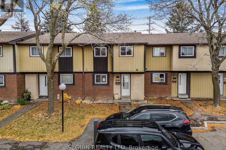 29101231/6138-brookside-lane/convent-glen-south/ottawa/ontario/K1C2K7_1
