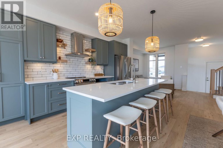 28403295/169-craig-duncan-terrace/stittsville-south/ottawa/ontario/K2S3C6_7