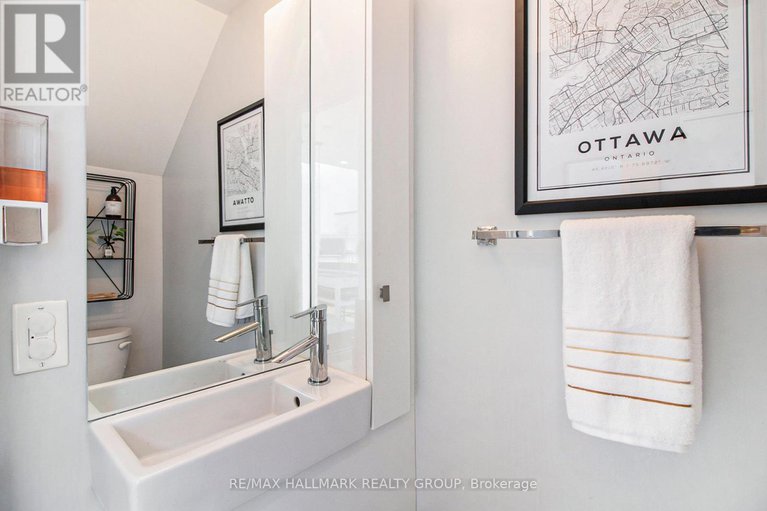 28730809/213-197-lisgar-street/ottawa-centre/ottawa/ontario/K2P0C3_13