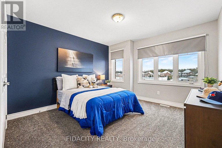 29244731/547-parade-drive/stittsville-south/ottawa/ontario/K2S0X8_25