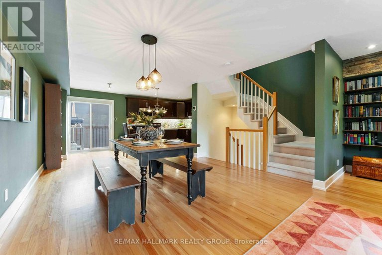 28873481/330-boudreau-street/vanier/ottawa/ontario/K1L0A7_11