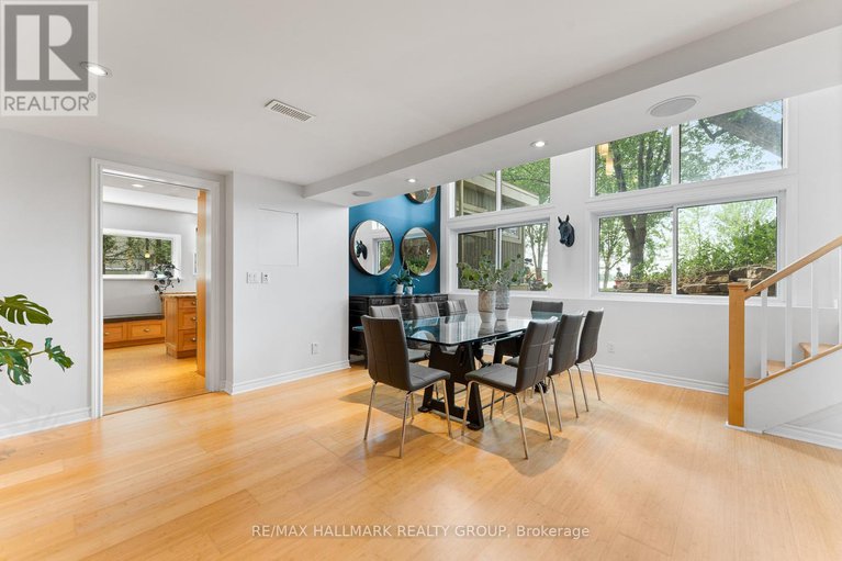 28652851/17-hastings-street/crystal-bayrocky-point/ottawa/ontario/K2H8C2_18
