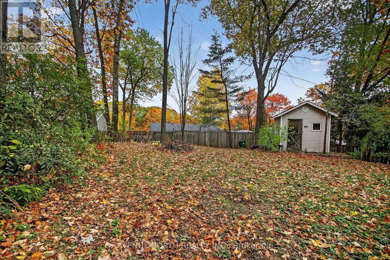 29034612/116-woods-road/constance-bay/ottawa/ontario/K0A3M0_5