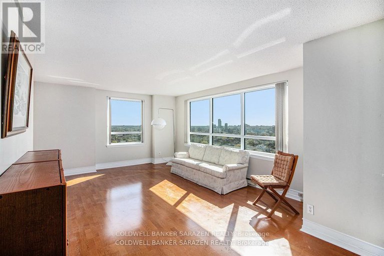 29104813/2307-199-kent-street/ottawa-centre/ottawa/ontario/K2P2K8_8