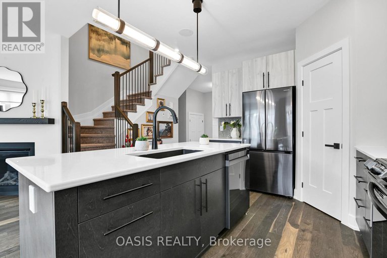 28597119/720-pipit-lane/half-moon-bay/ottawa/ontario/K2J7A5_8