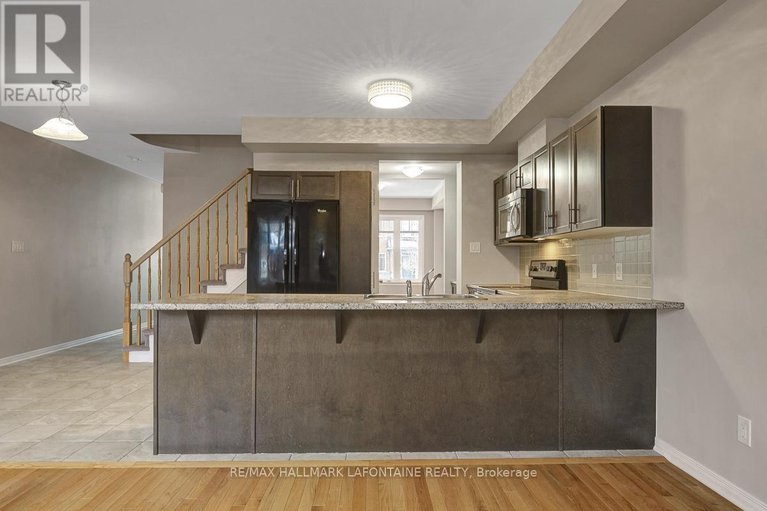 29501569/381-sweetflag-street/longfields/ottawa/ontario/K2J5Y7_14