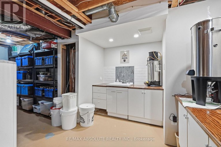 29579178/759-montcrest-drive/fallingbrookridgemount/ottawa/ontario/K4A2N1_34