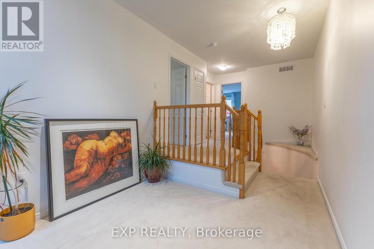 28967265/2341-glandriel-crescent/springridgeeast-village/ottawa/ontario/K4A4S8_15