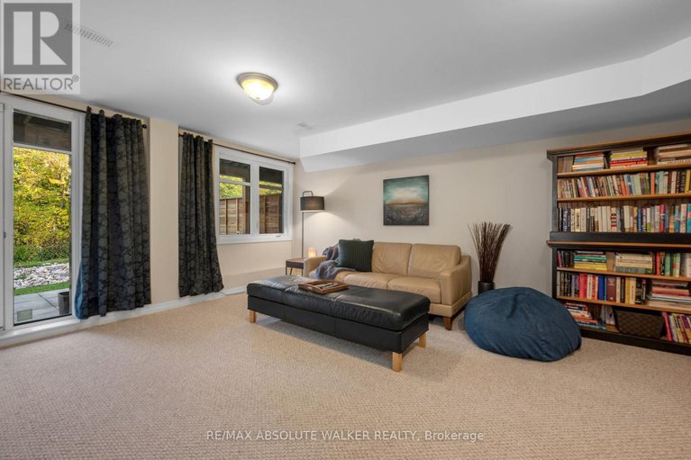 28917611/49-aveia-private/springridgeeast-village/ottawa/ontario/K4A0X1_35