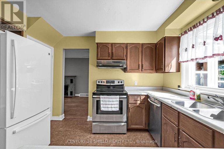 28960052/94-columbia-avenue/long-sault/south-stormont/ontario/K0C1P0_15