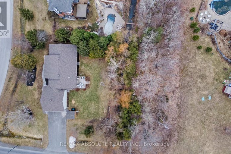 28470948/1601-shauna-crescent/greely/ottawa/ontario/K4P1M8_4