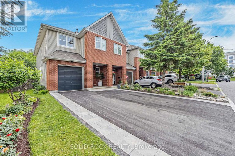 28578317/411-cache-bay-crescent-e/blossom-parkkemp-parkfindlay-creek/ottawa/ontario/K1T4H3_2