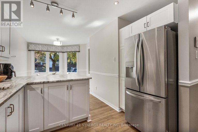 29293177/16-32-innesbrook-court/stittsville-central/ottawa/ontario/K2S1C7_6