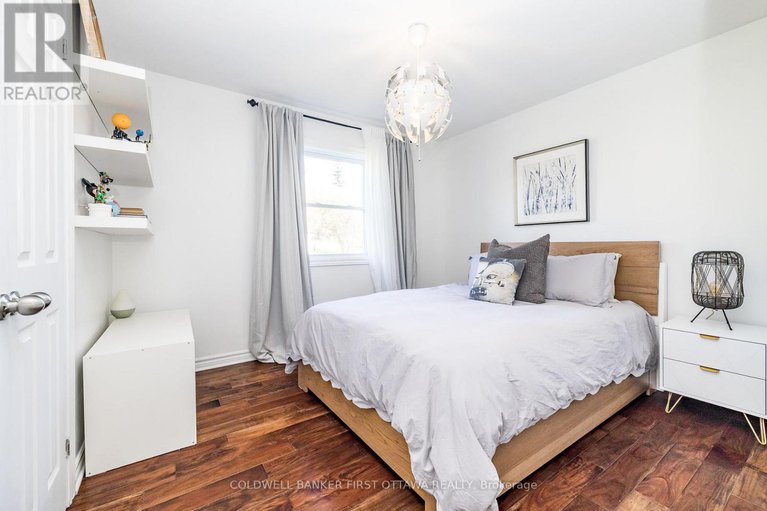 29050103/100-manion-heights-crescent/huntley-ward-south-west/ottawa/ontario/K0A1L0_36