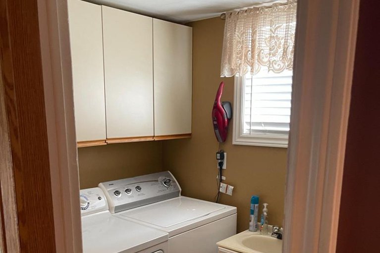 28908367/469-guy-street/castle-heights/ottawa/ontario/K1K1C1_9