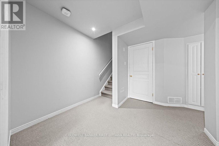 29175725/4446-wildmint-square/riverside-southgloucester-glen/ottawa/ontario/K1V1N6_32