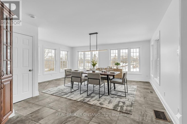 28940713/2486-county-rd-18-concession/kemptville/north-grenville/ontario/K0G1J0_26
