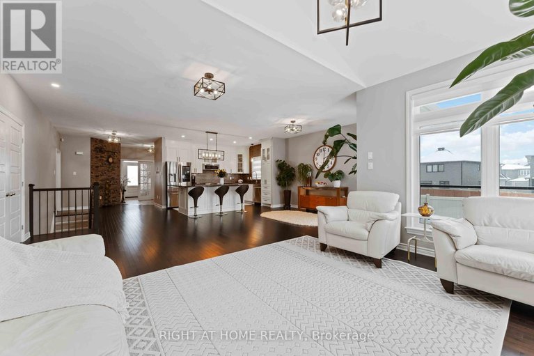 29367758/248-maygrass-way/remainder-of-stittsville-area/ottawa/ontario/K2S2K9_11