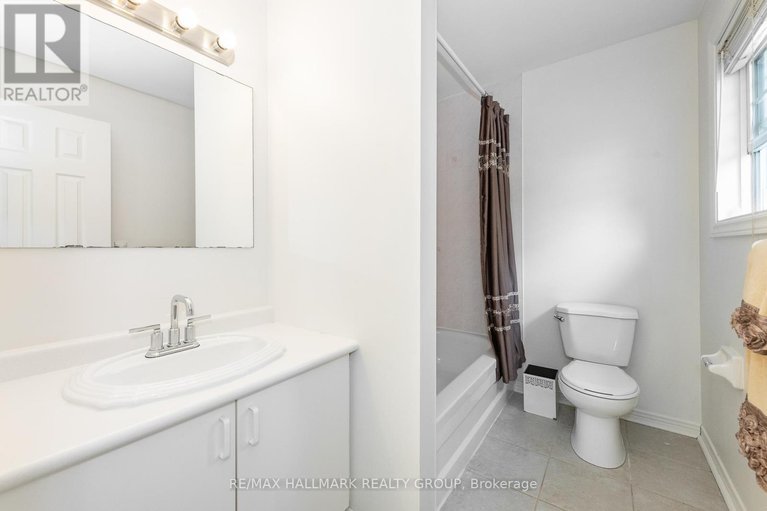 28886480/55-willow-glen-drive/bridlewood/ottawa/ontario/K2M1K9_26