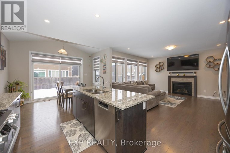 29457931/116-helen-rapp-way/blossom-parkkemp-parkfindlay-creek/ottawa/ontario/K1T0N4_25