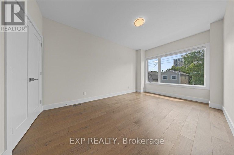 29125284/71-king-george-street/overbrookcastle-heights/ottawa/ontario/K1K1V4_20