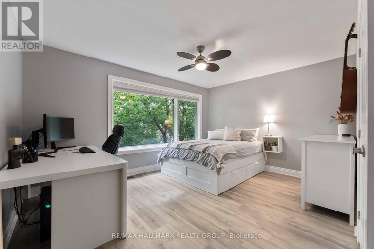 28931176/a-142-queen-mary-street/overbrookcastle-heights/ottawa/ontario/K1K1X5_19