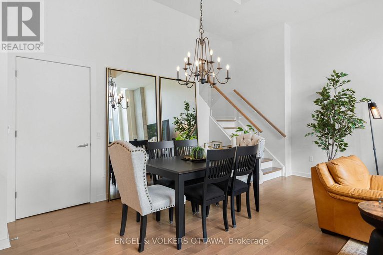 28418006/103-135-barrette-street/vanier/ottawa/ontario/K1L7Z9_6