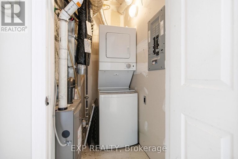 29479997/402-711-churchill-avenue/westborohampton-park/ottawa/ontario/K1Z5G6_6