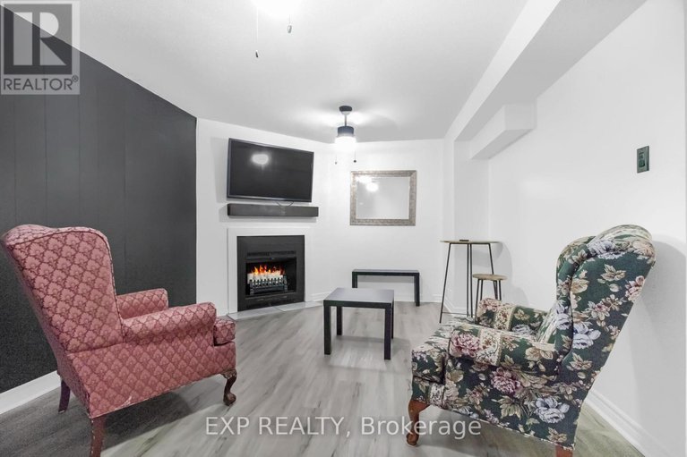 29214218/1a-vanessa-terrace/pheasant-run/ottawa/ontario/K2J1Y2_22