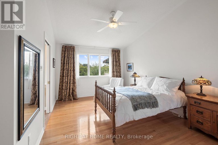 28837852/58-amberlakes-drive/stittsville-central/ottawa/ontario/K2S2A2_18