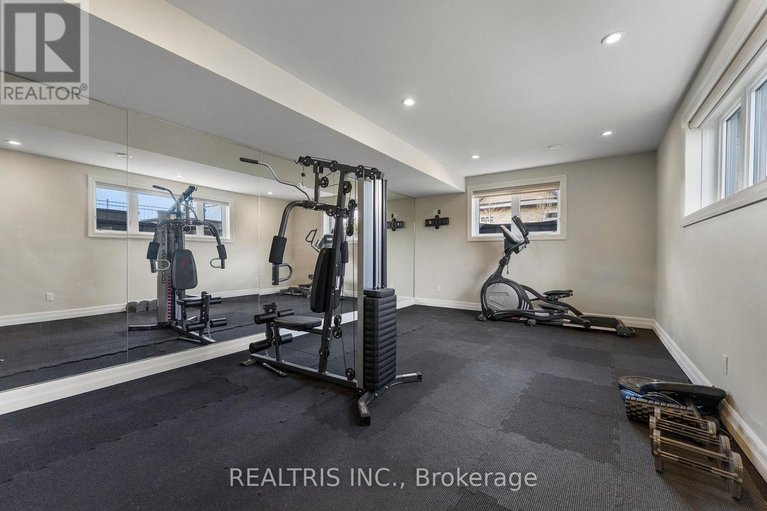 29604659/5813-red-castle-ridge/manotick-east-to-manotick-station/ottawa/ontario/K4M0A4_33