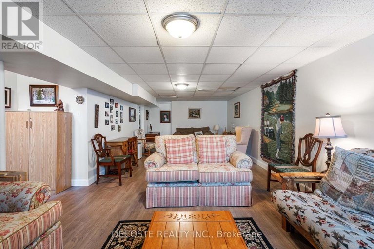 28706818/137-park-avenue/alexandria/north-glengarry/ontario/K0C1A0_20