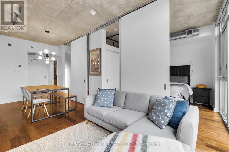 28932807/638-340-mcleod-street/ottawa-centre/ottawa/ontario/K2P1A4_23