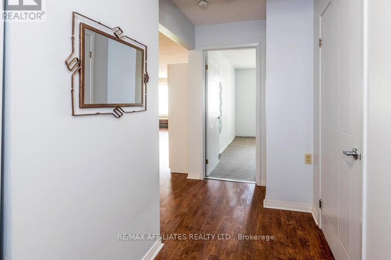 28469653/230-848-seyton-drive/westcliffe-estates/ottawa/ontario/K2H9G6_9