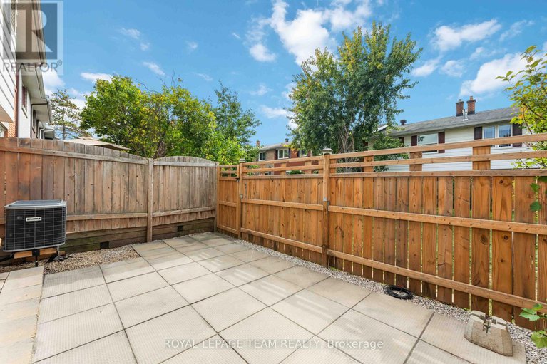 28889686/2664-draper-avenue/redwood-park/ottawa/ontario/K2H6Z9_29